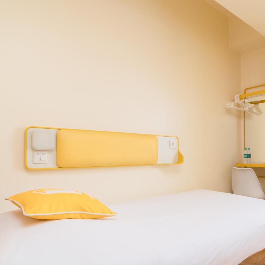 Hotel Bloomrooms @ Railway Station 3*