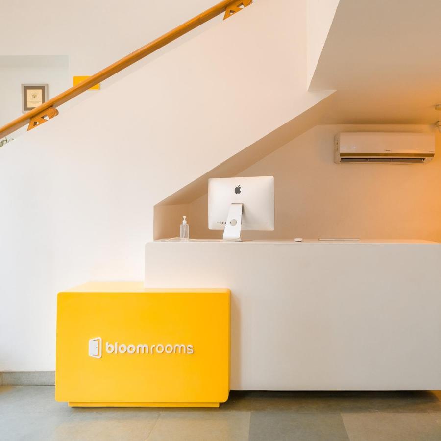 Bloomrooms @ Railway Station Hotel