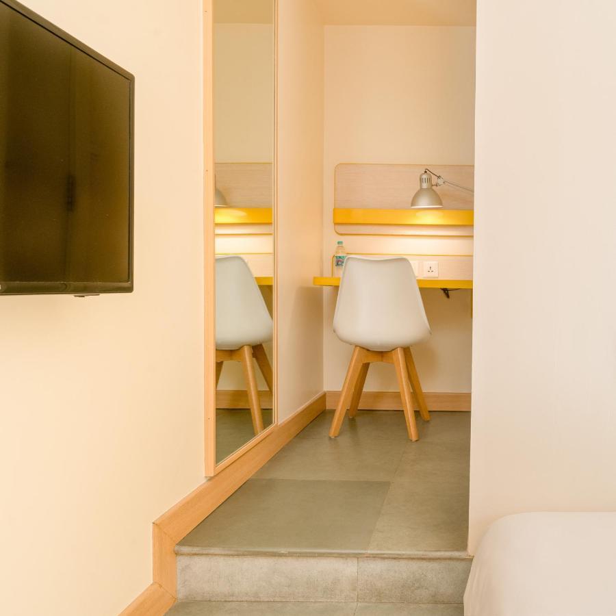 Bloomrooms @ Railway Station Hotel 3*