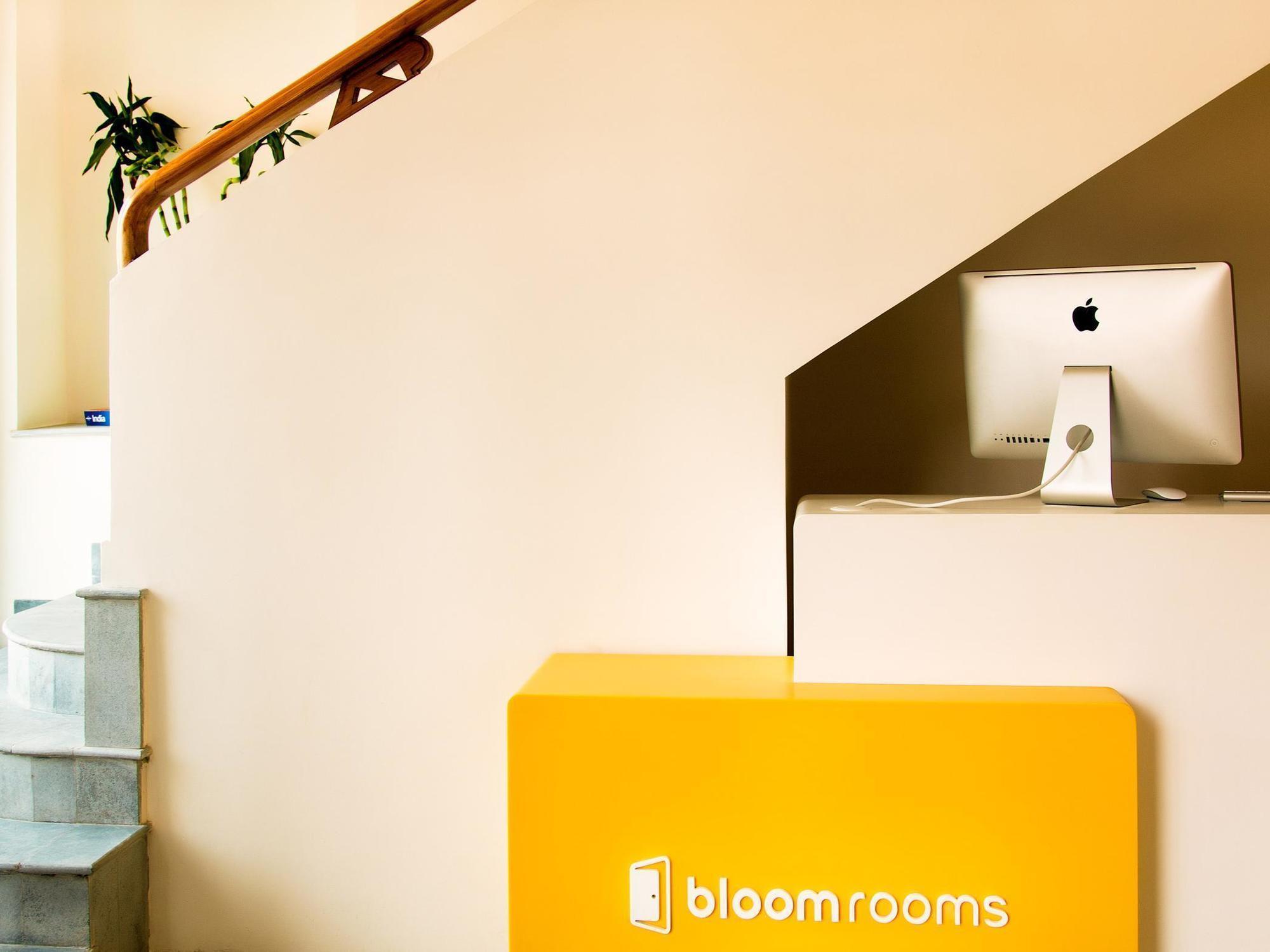 Bloomrooms @ Railway Station Hotel New Delhi